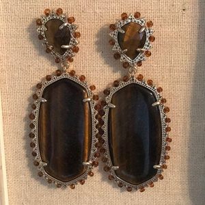 KENDRA SCOTT Brown Drop Earrings